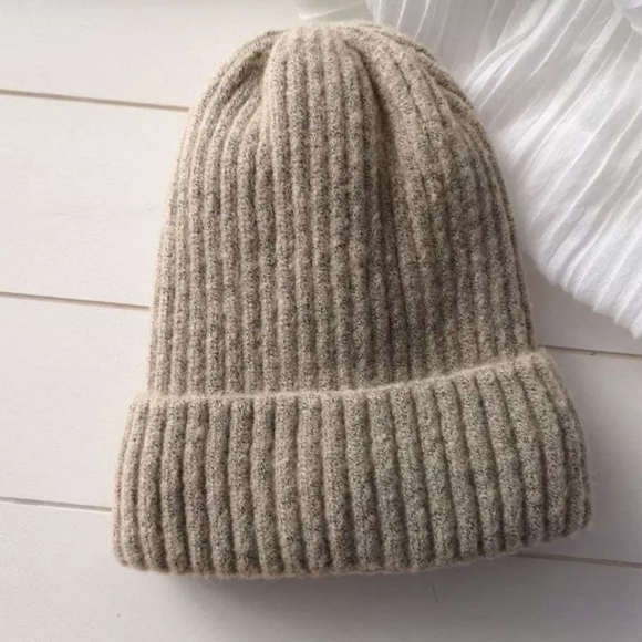 Winter Hat, Faux Fur Lined, Beanie, Touque, New | Beige - Picture 4 of 4